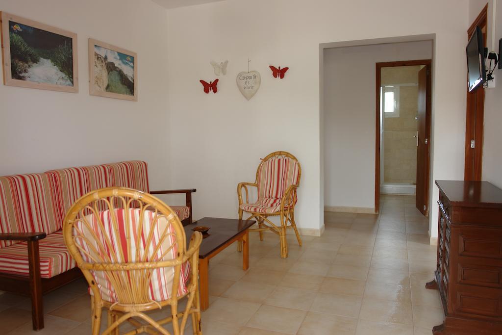 Apartamentos Escandell - Formentera Vacaciones Playa Migjorn Buitenkant foto