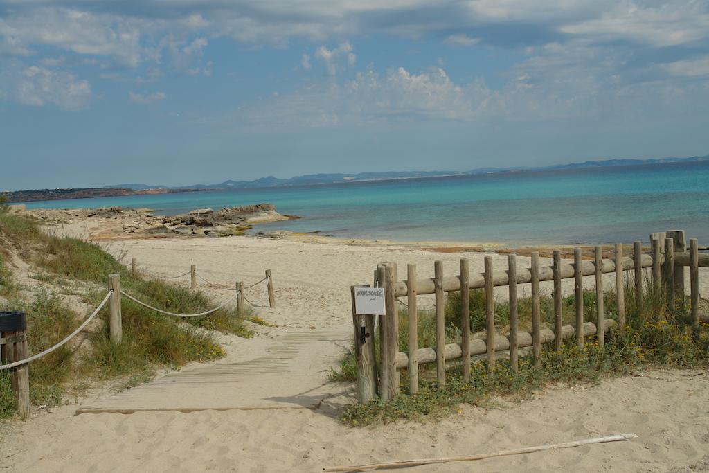 Apartamentos Escandell - Formentera Vacaciones Playa Migjorn Buitenkant foto